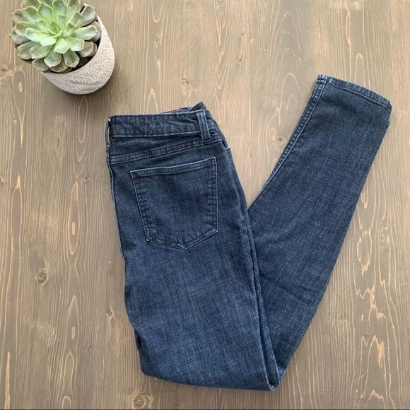 Wrangler Women’s Dark Wash Skinny Jeans Size 5 - Picture 3 of 4